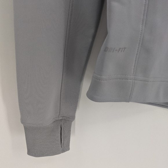 Nike Dri Fit Silver Grey Half Zip Running Jacket - Picture 3 of 10